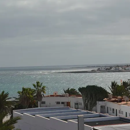 Estudios Center Corralejo Buitenkant foto